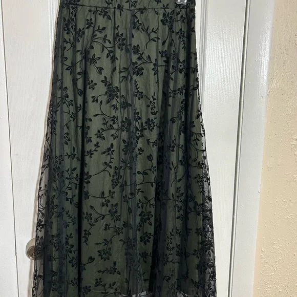 Olive Green Mesh Overlay Skirt Floral Velvet Burnout Midi A-Line Women’s M - Picture 10 of 11